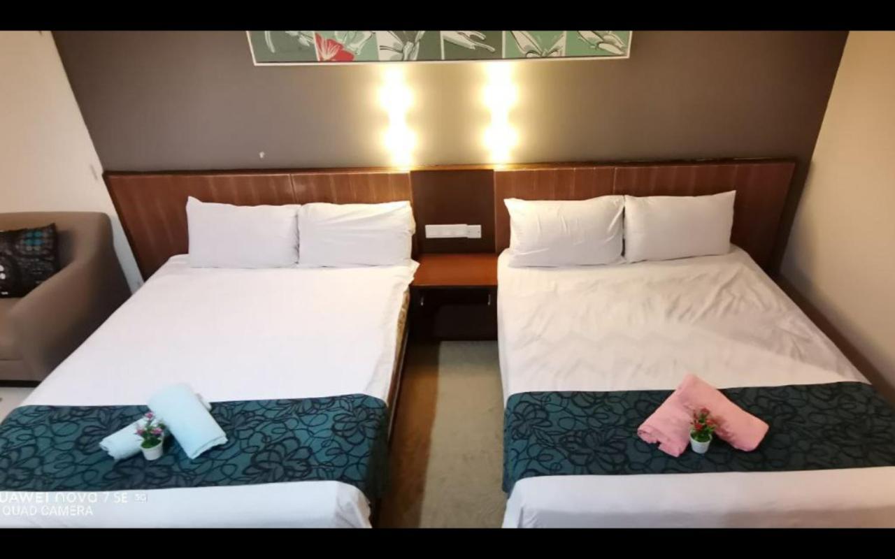Yuyu B2 Honeymoon Check In 1Pm Genting Highland *