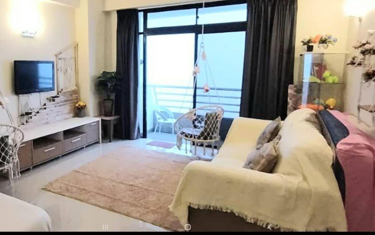 Yuyu B2 Honeymoon Check In 1Pm Genting Highland Apartment *